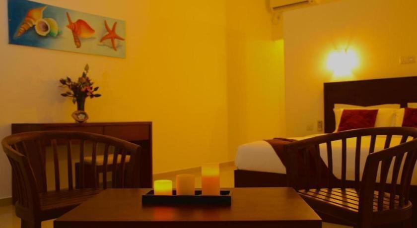 Whispering Palms Hotel Bentota Dış mekan fotoğraf