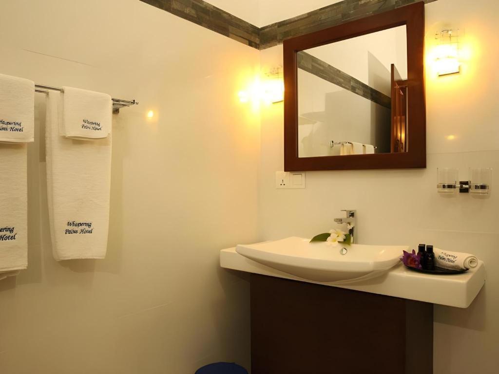 Whispering Palms Hotel Bentota Dış mekan fotoğraf