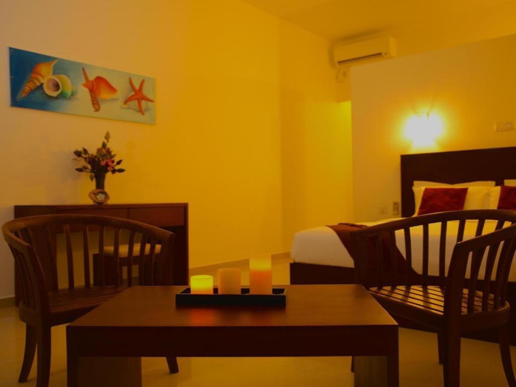 Whispering Palms Hotel Bentota Dış mekan fotoğraf